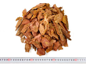 Кора лиственницы фракция 30-60 мм купить в Иркутске