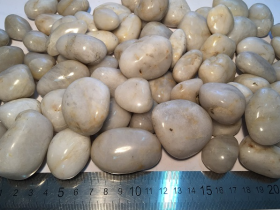 Галька бело-бежевая 30-50 мм купить в Иркутске